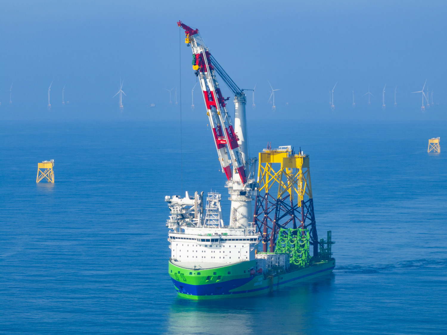 完整提供安裝服務 台船環海再簽訂渢妙風場水下基礎基樁及海上變電站運輸安裝合約