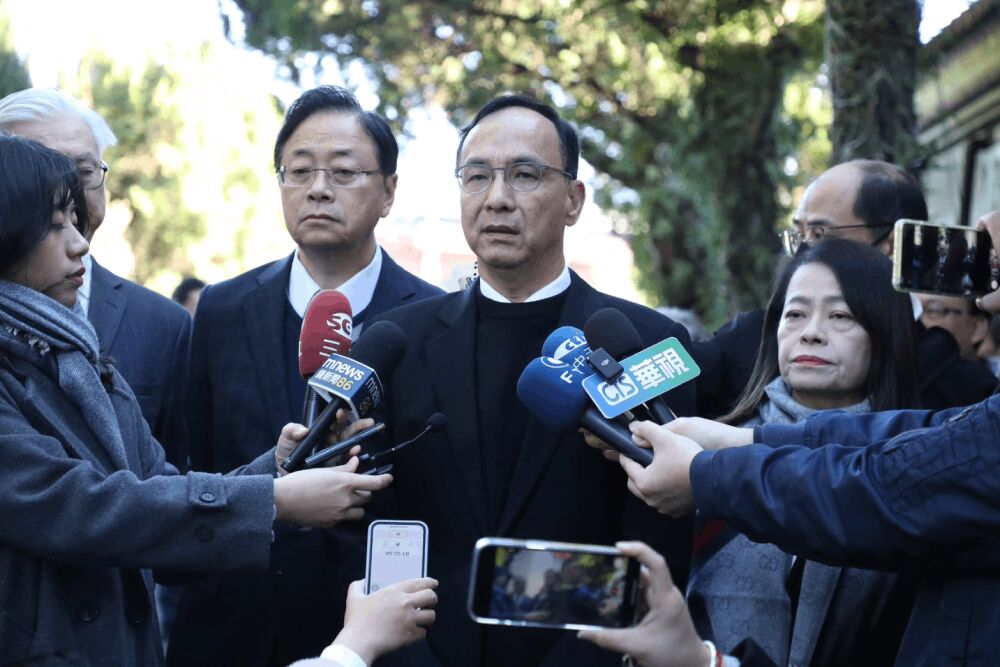 悼蔣經國!朱立倫譽開啟台灣民主化 提留下台積電大資產 215 照片來源:國民黨