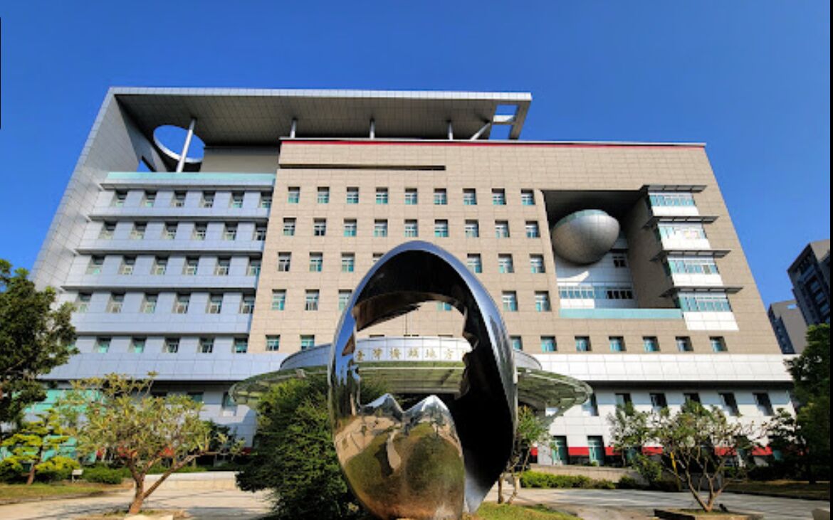 足浴會館低價吸客　超邪惡店長猥褻性侵2女大生 197