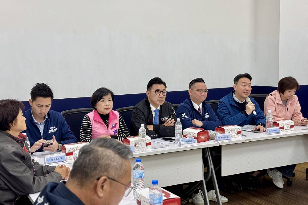 台中捷運紅線將啟動可行性評估 江啟臣、何欣純樂見捷運路網建置 214 台中捷運紅線將啟動可行性評估 江啟臣、何欣純樂見捷運路網建置 213