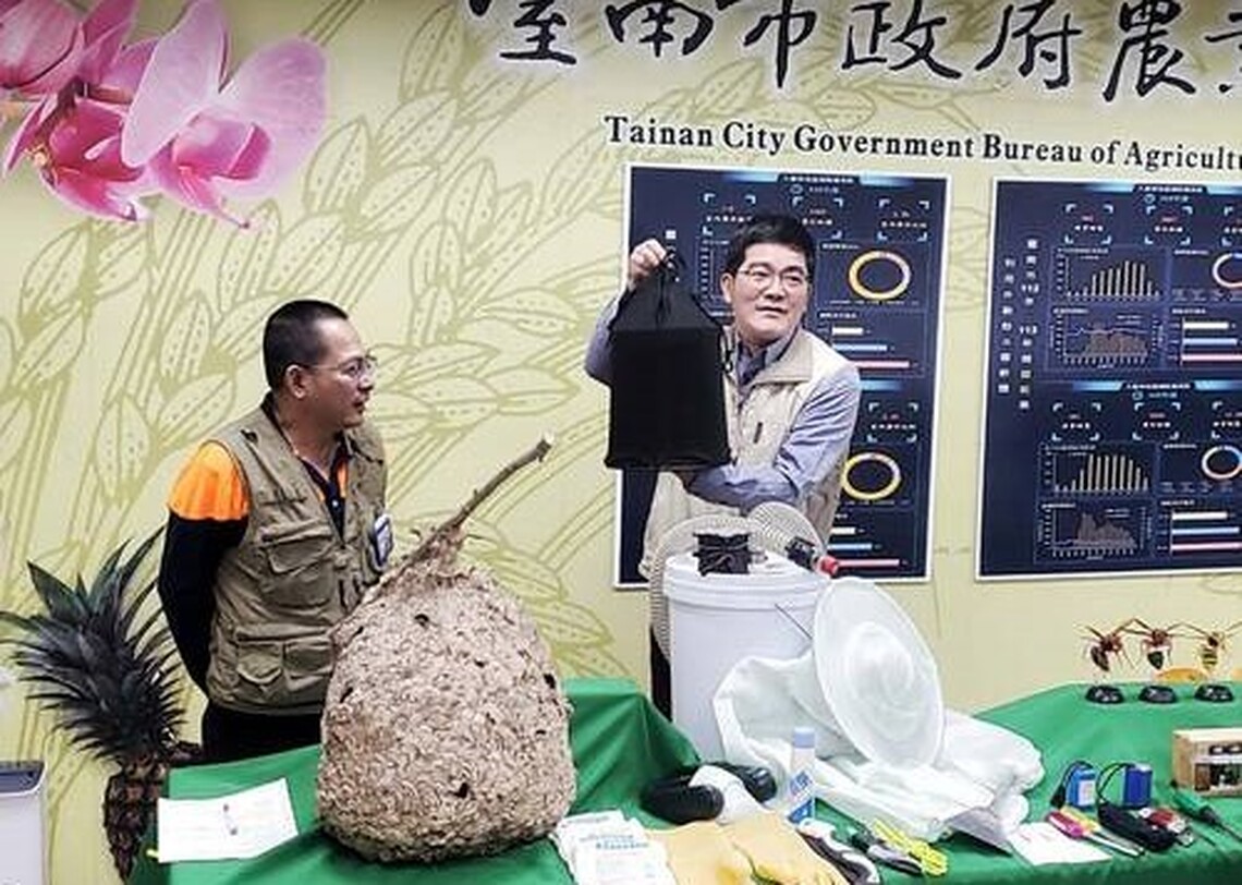 台南委外捕蜂捉蛇專線全年無休
