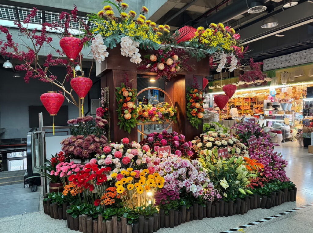 台北花市新春花卉展示。