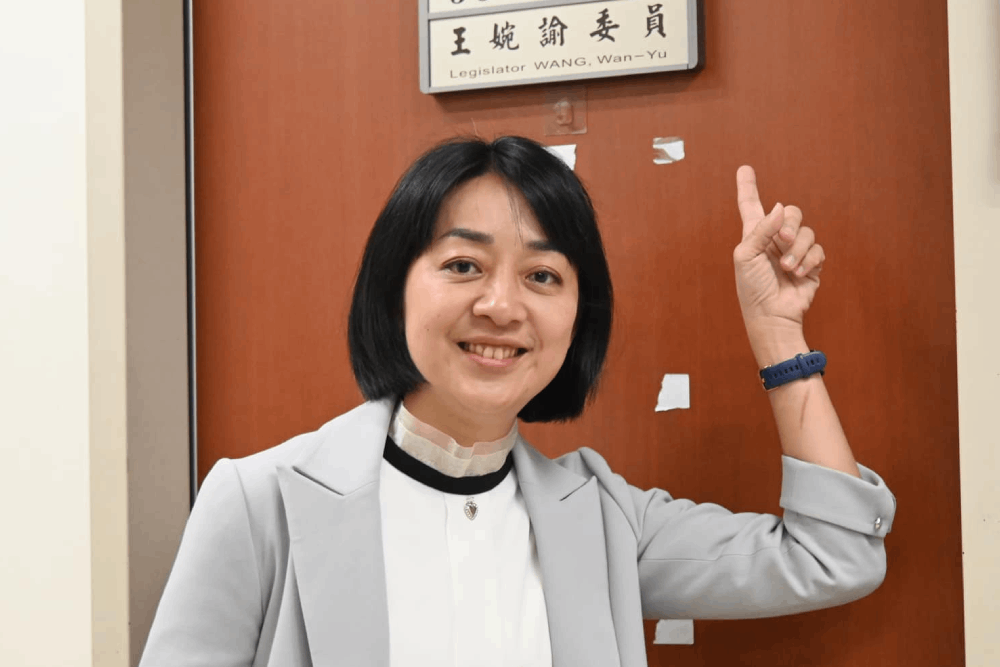 板橋餵藥案波及影響工作 王鴻薇:王婉諭霸凌老師應道歉 216 照片來源:王婉諭臉書