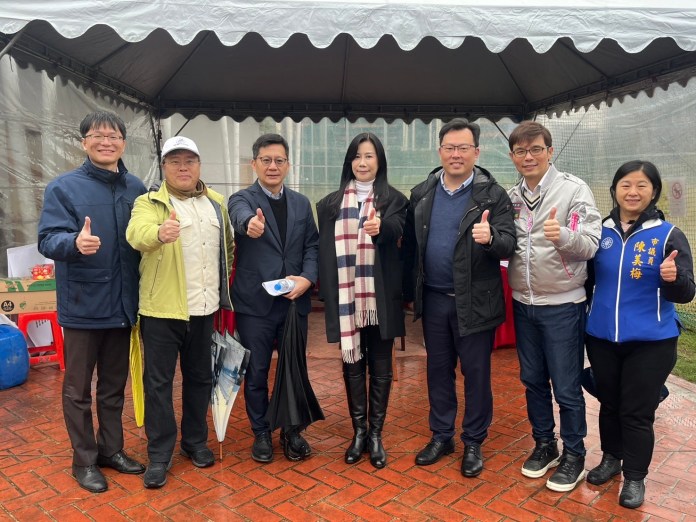 萬美玲爭取教育部補助 桃園中路足球場將斥資7500萬整建 70 2111000