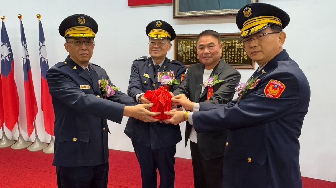 苗栗縣警察局卸、新任局長交接        縣警局重建基本設計審議中