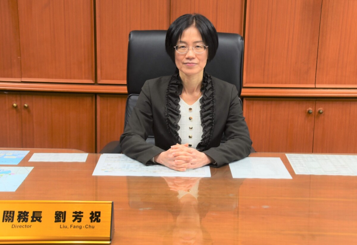 ▲圖:畢業於國立政治大學法律研究所高雄關新任劉關務長劉芳祝。( 關方提供)