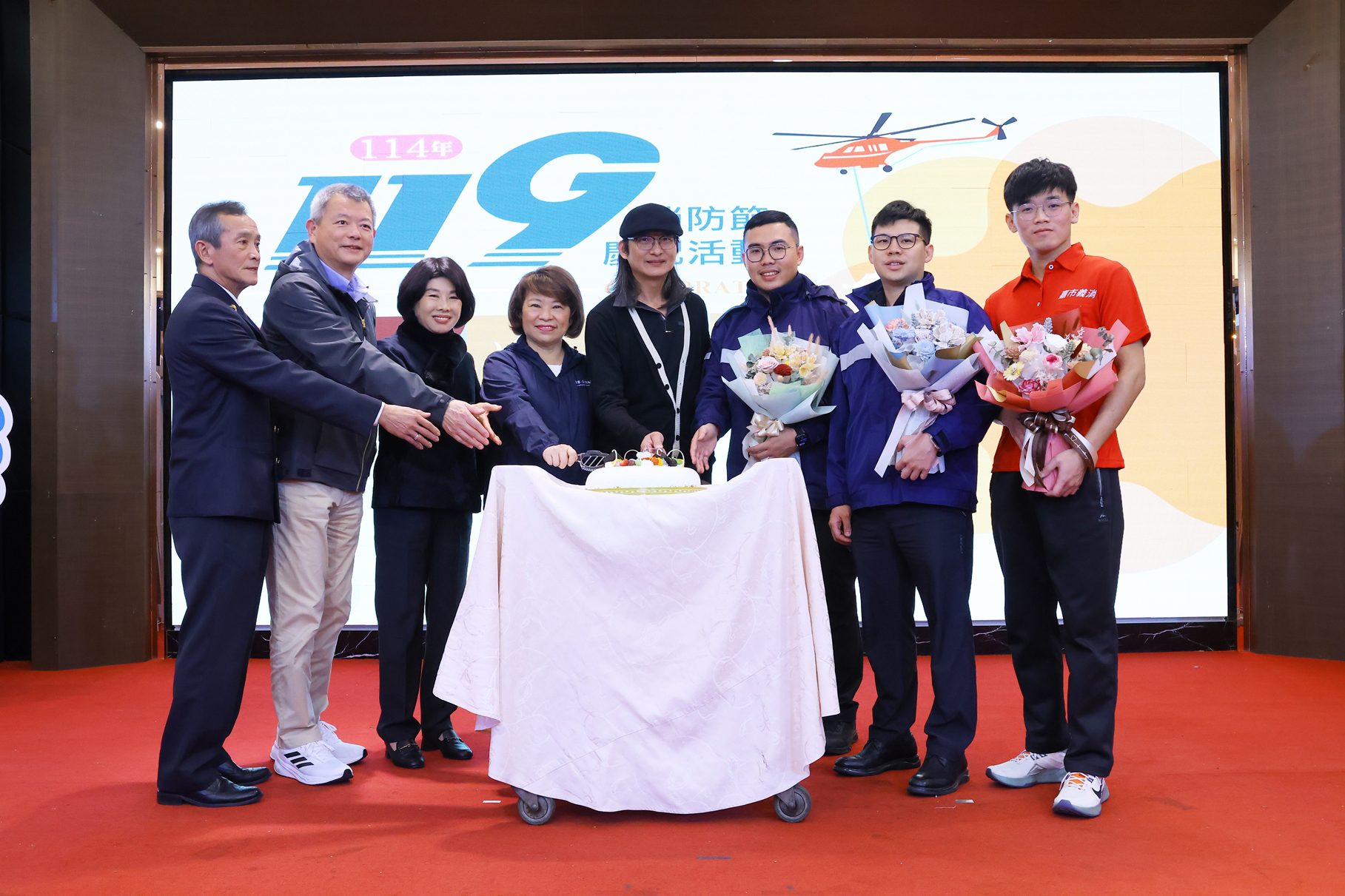 119消防節慶典 黃敏惠表揚英雄 義消救援故事感動全場