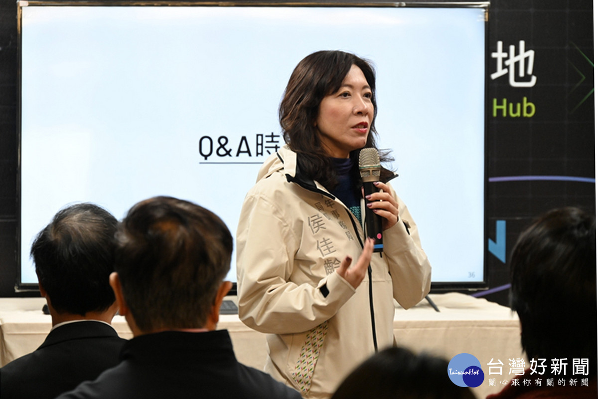 桃園市政府青年局長侯佳齡積極推動A8加速器。<br /><br />