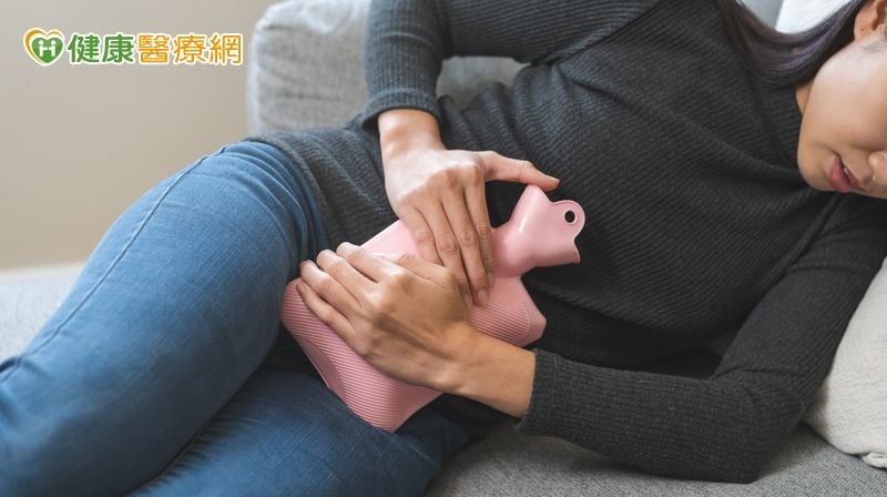 35歲上班族「子宮腺肌症」經痛狂請假! 「1微創手術」解困擾且不留疤