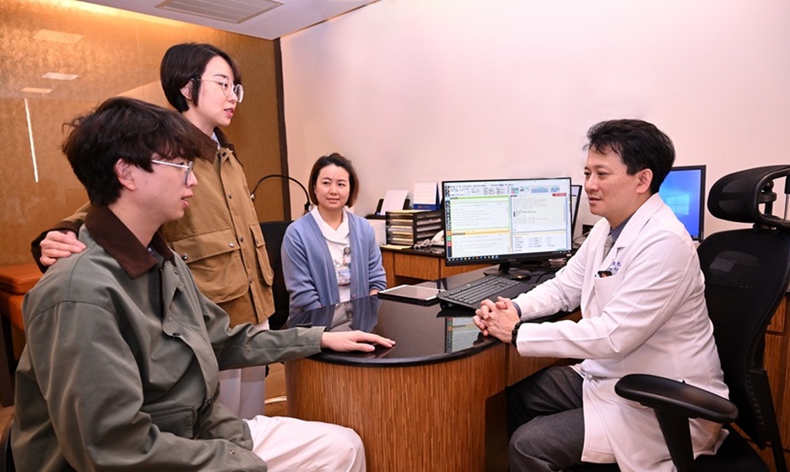 搶時間精準殲滅癌細胞!高醫次世代基因定序檢測門診 率先導入不同癌別腫瘤內外科醫師看診