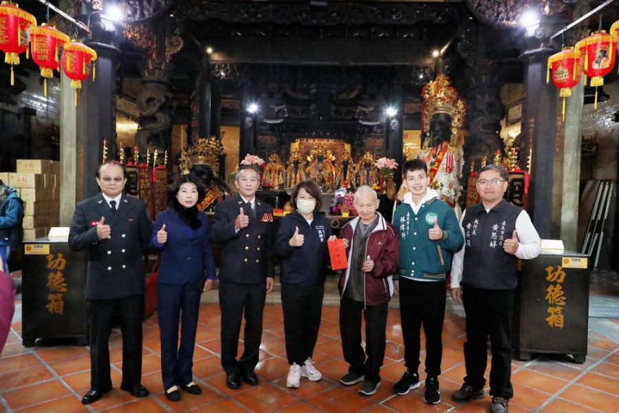 嘉市桃城聖母慈善會捐贈救護車 嘉市消防節祈福暨公益活動