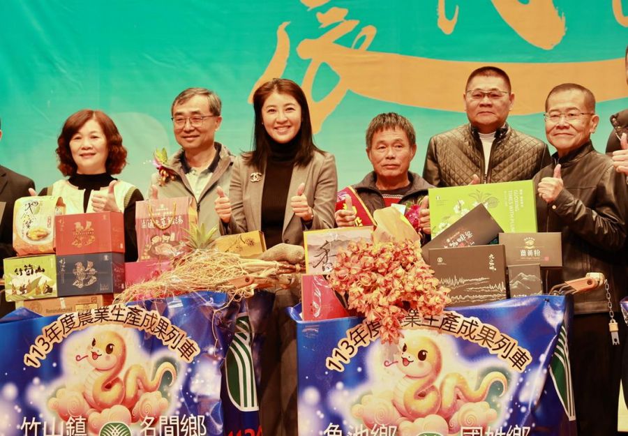 農業大豐收   許淑華表揚績優農民