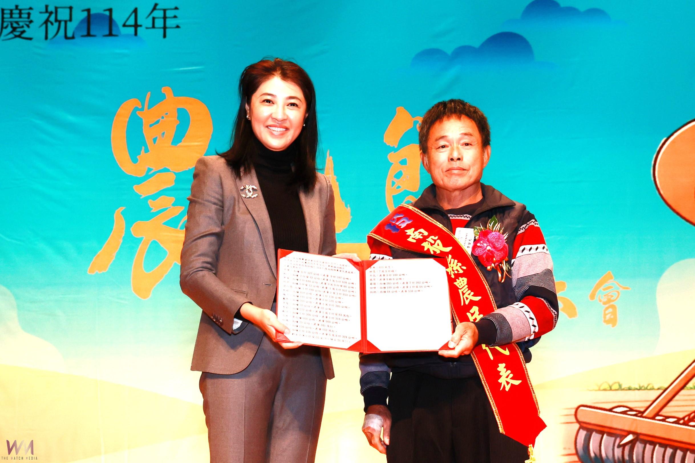 南投縣農業大豐收  許淑華縣長表揚績優農民