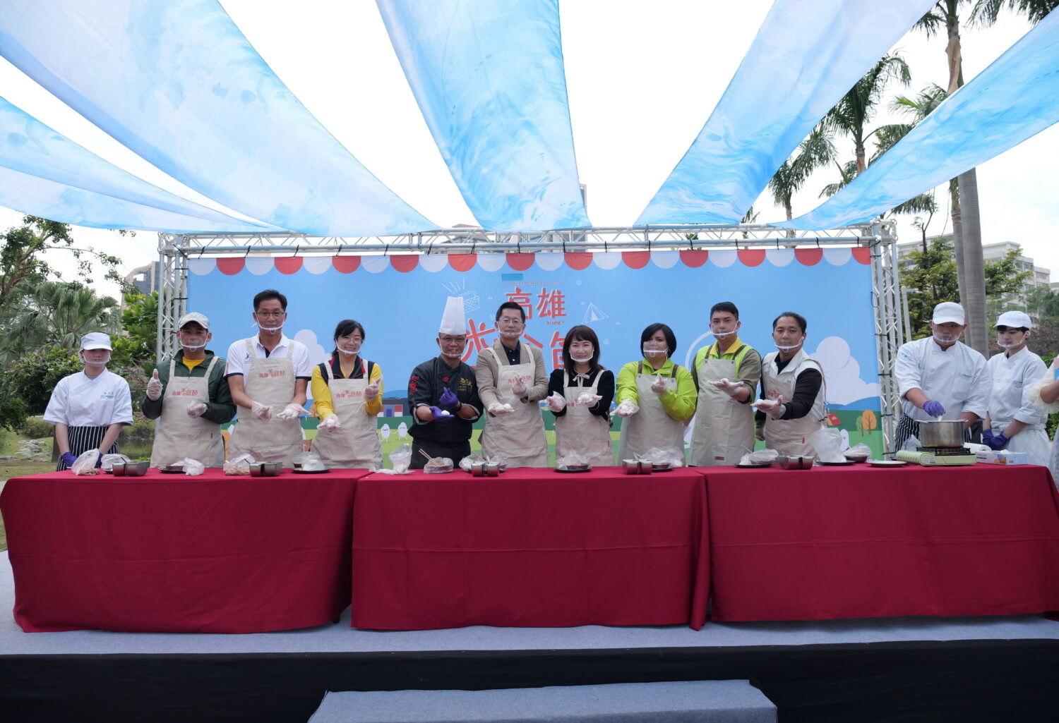 高雄米食節登場! 中央公園千人蛇飯糰、充滿米香創意滿滿