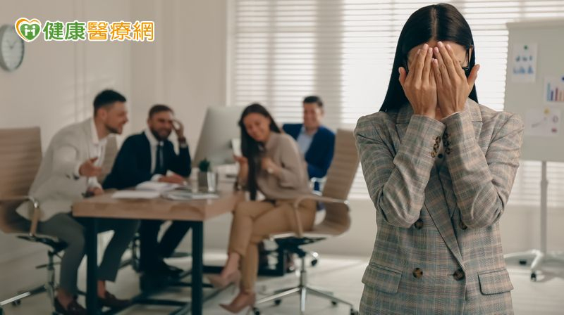 不重視員工心理健康的職場環境 研究:憂鬱風險暴增3倍