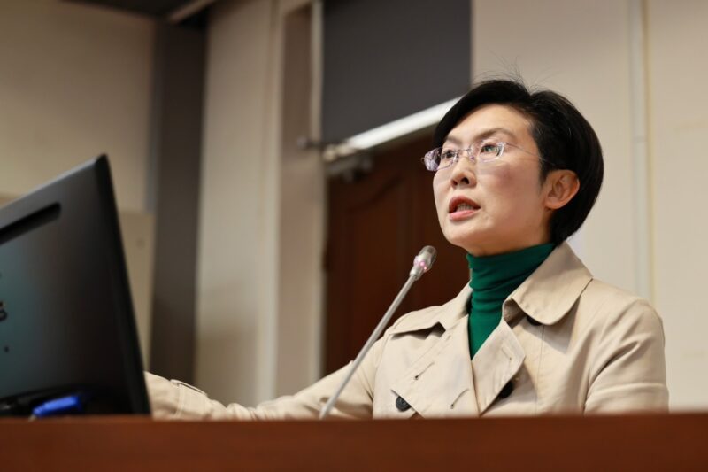 林岱樺批藍白凍中選會預算  變相剝奪人民罷免權
