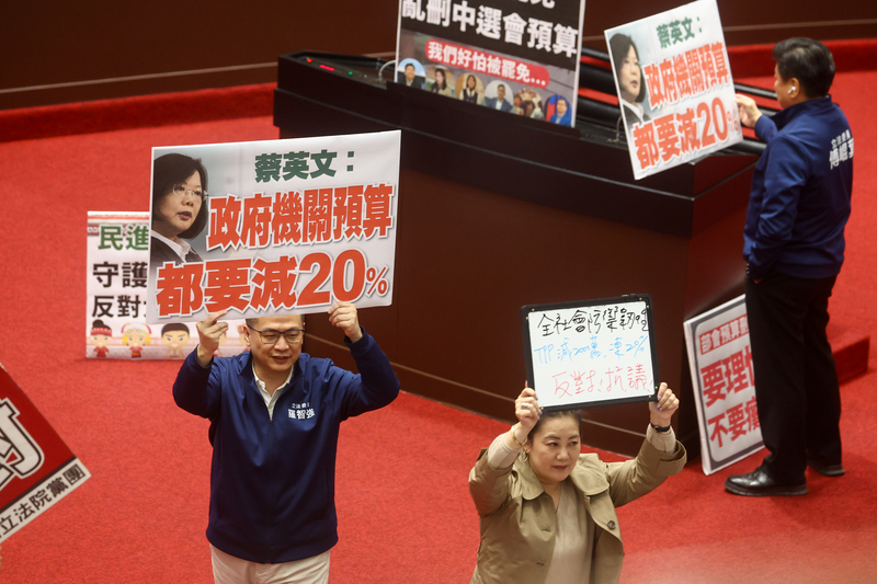 民防預算疑獨厚黑熊學院及壯闊台灣 被刪2千萬
