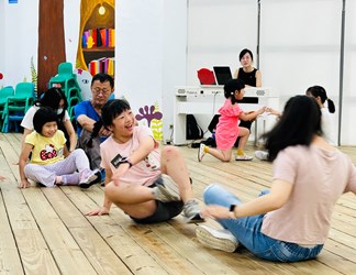 屯區藝文中心-蔡宜儒「身體·音樂·科技對話」工作坊