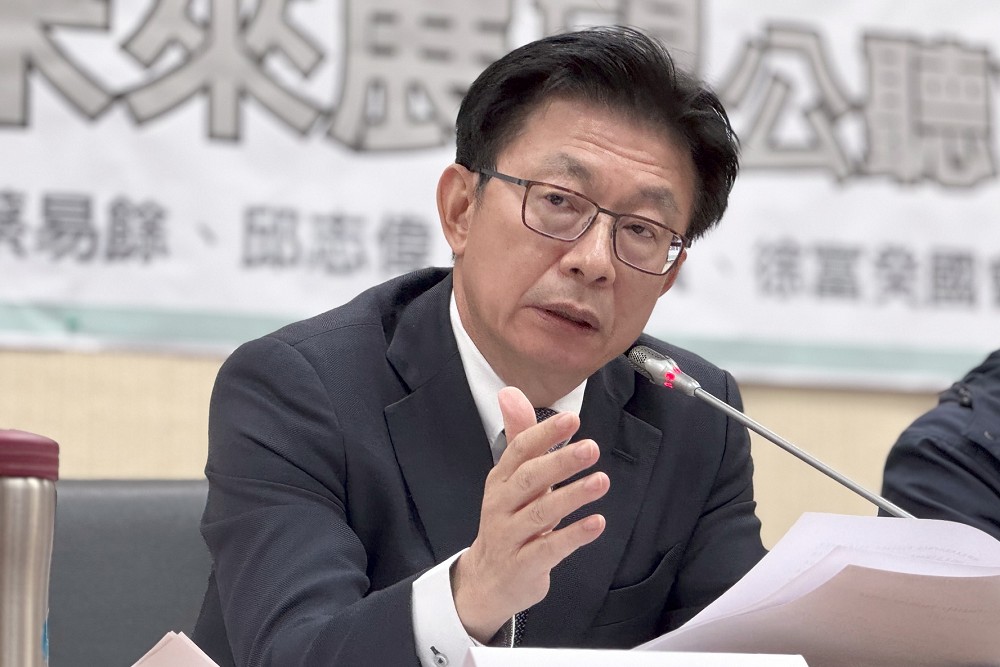 吳春城遭質疑圖利拍桌叫罵　郭國文酸：沒有學到土城阿北的教訓 247