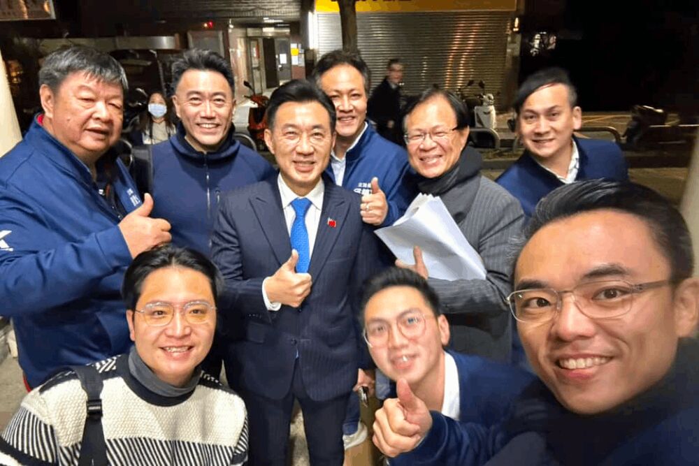砍逾2000億創新高 張啓楷:監察院被廢掉的前兆 235 照片來源:洪孟楷臉書