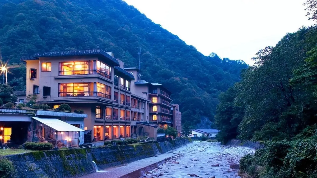 【富山縣朝日町】小川温泉。