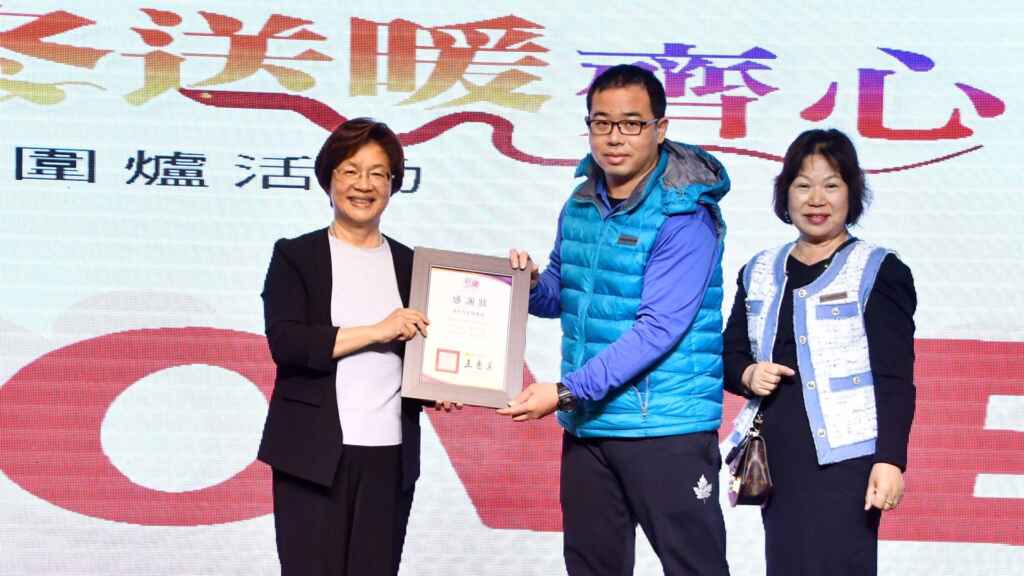 ▲彰化縣長王惠美感謝善心企業與團體的支持。（記者林明佑翻攝）