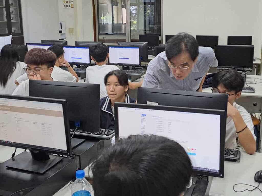 ▲大葉大學財金系到文興高中開設多元選修課程。（記者林明佑翻攝）