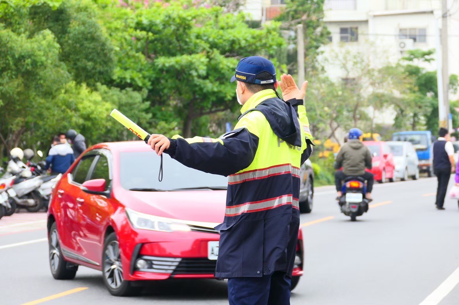 春節交通不打結 警署下令所屬機關強化疏導讓行車更安全 206 春節交通不打結 警署下令所屬機關強化疏導讓行車更安全 205