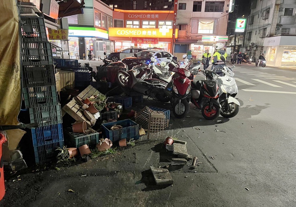 遭通緝拒檢逃逸 警連夜圍捕毒鴛鴦起獲K他命 207 248250122a05