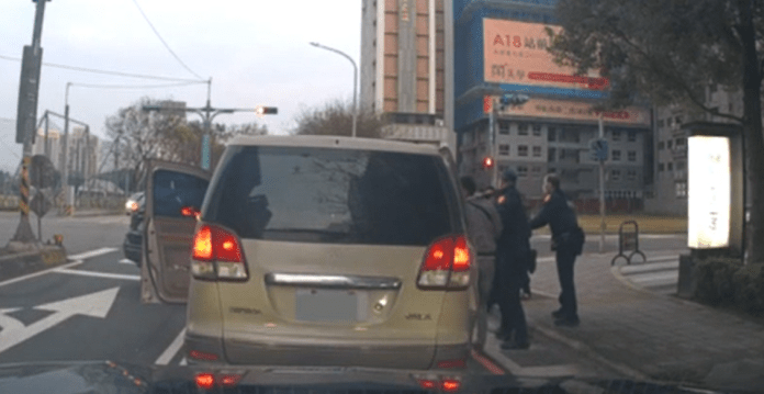 桃園5失聯移工見警拔腿逃 其中1人還被通緝 63 gsw55t
