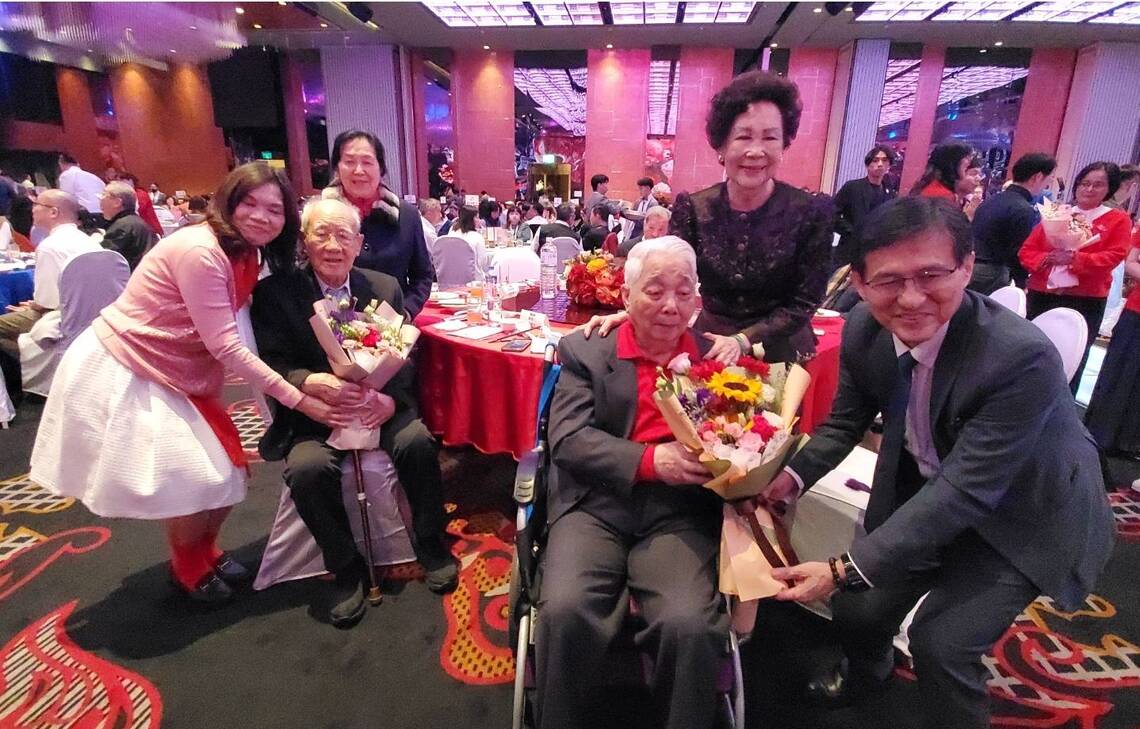 漾新聞|樹德家商與樹科大兩創辦人百歲慶 各界祝賀「積善之校,必有餘慶」