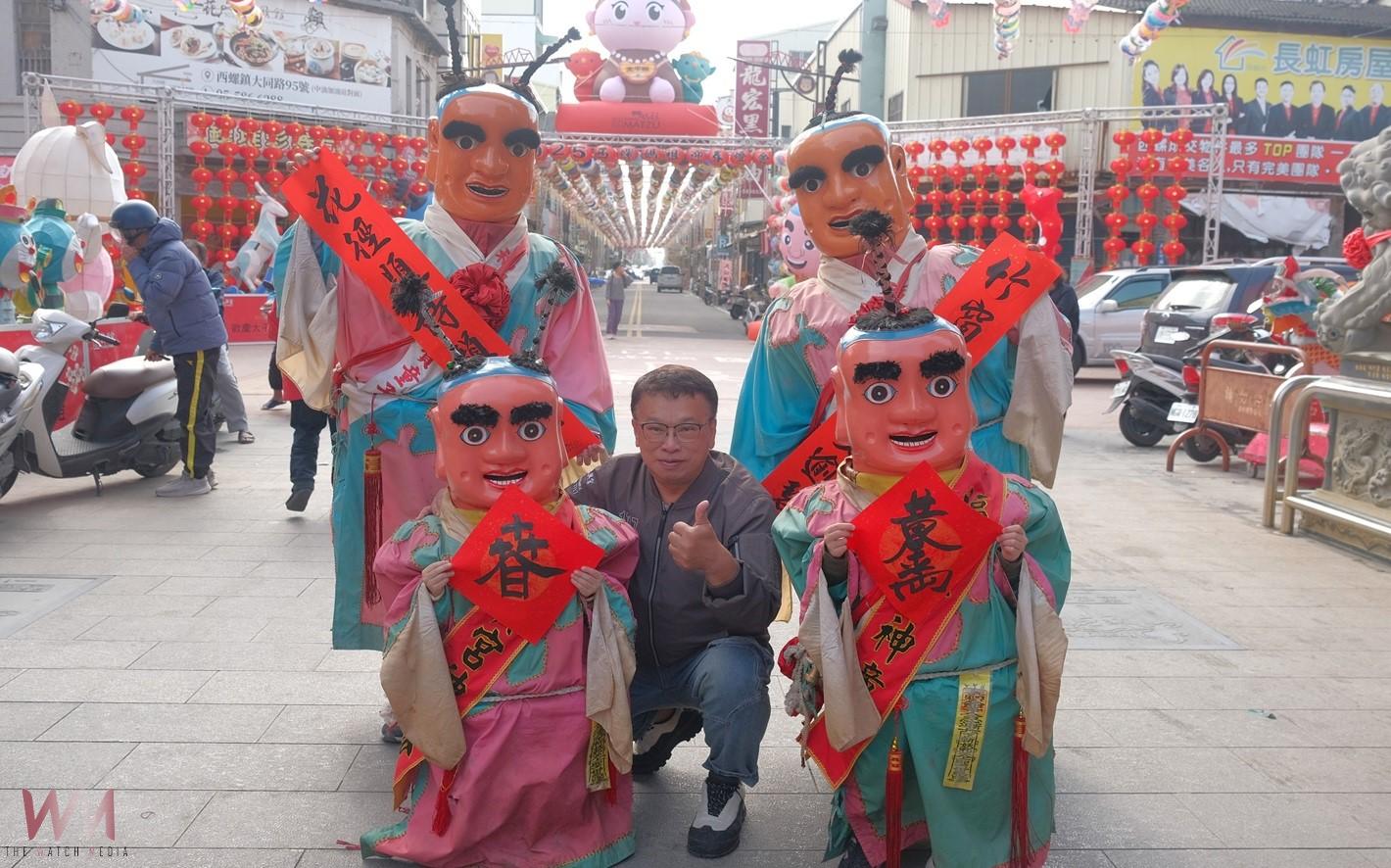 西螺福興宮送神日傳統再現! 送神儀式與義寫春聯熱鬧登場 - https://www.watchmedia01.com