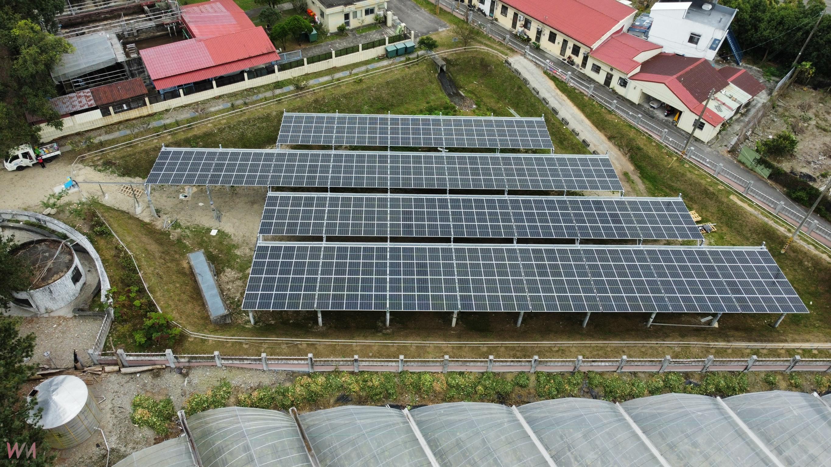 臺中榮總埔里分院於滯洪池設置太陽光電系統積極配合政府推動綠能 - https://www.watchmedia01.com