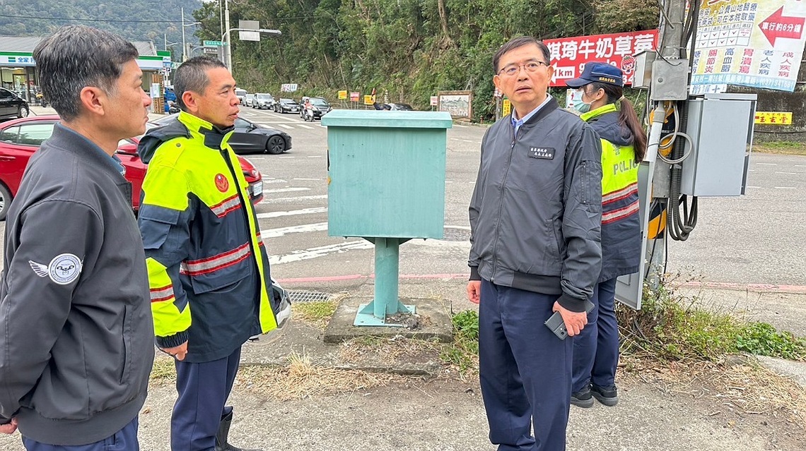 苗警局長王森瑒甫上任即視察重要交通路口 優化春節運輸讓旅客順暢通行