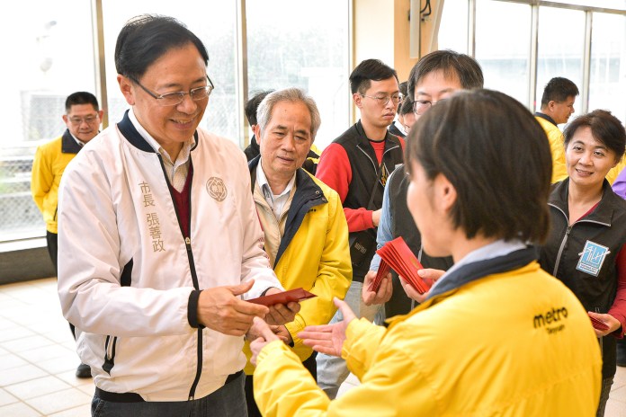 桃捷公司表現亮眼 張善政辭歲肯定員工辛勞 85 DSC 7481 2 0