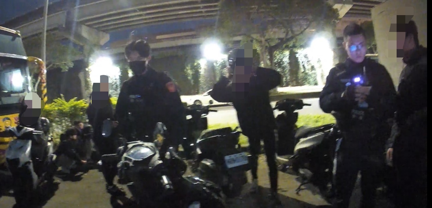 舉發照片。(記者薛秀蓮翻攝)