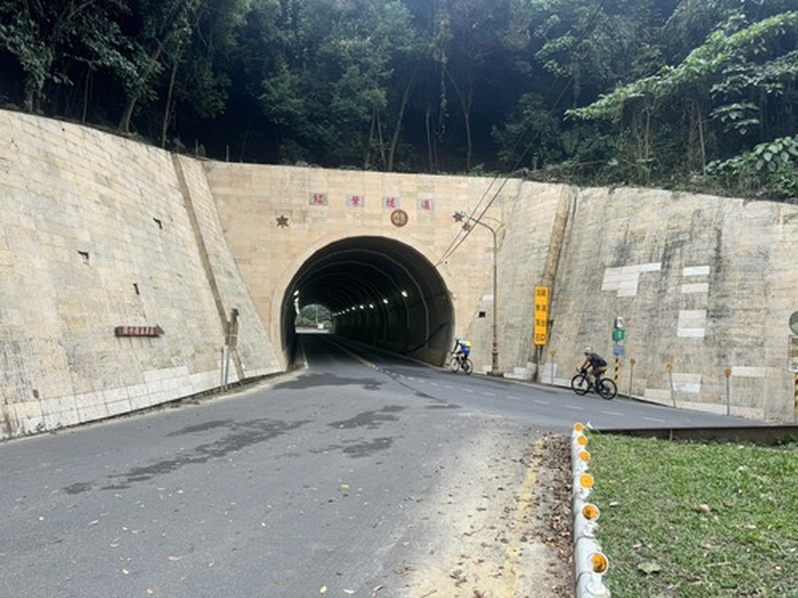台南關子嶺周遭道路平整美化完成