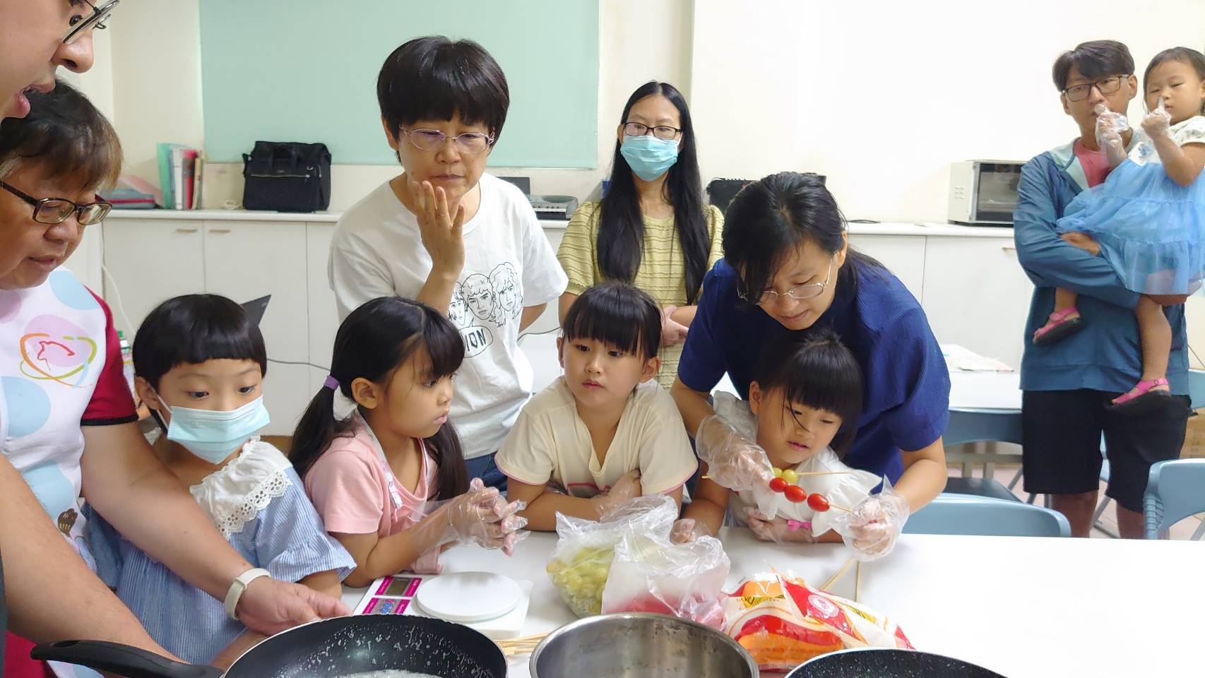 基隆家庭教育中心推出多元學習資源 打造基隆有愛城市