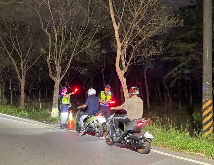 屏警執行青少年違規取締專案 有效遏止交通意外發生