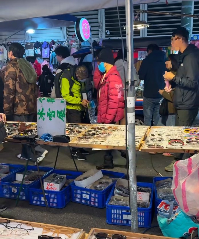 中壢夜市驚傳竹籤刺人 民眾PO網揭事發過程 60 S 26763284