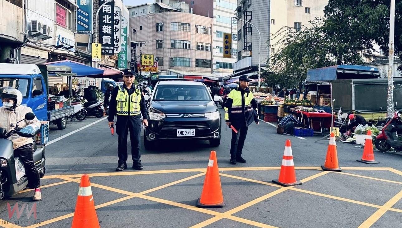 斗六西市場年貨大街爆滿! 警啟交管護安全 年味滿街 - https://www.watchmedia01.com