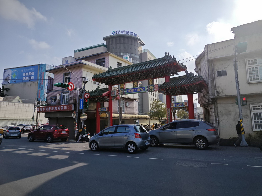 桃園平鎮褒忠祠義民廟春節祈福信眾人潮多 警方規劃交通管制 - https://www.watchmedia01.com