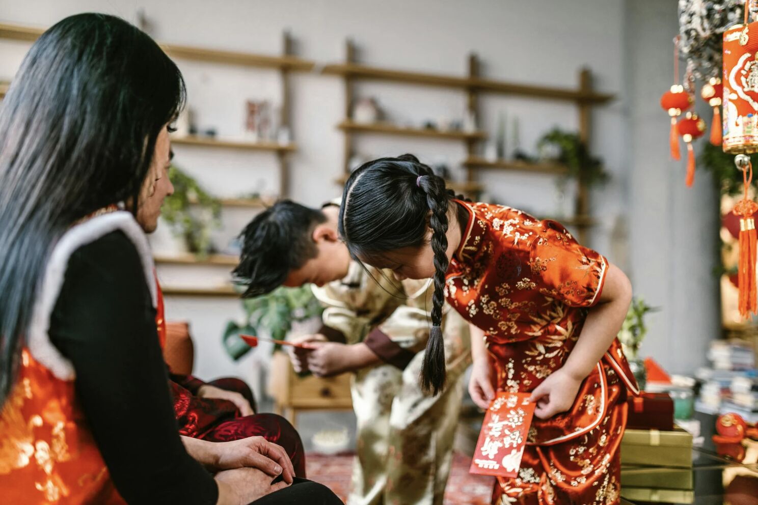 過年花生堅果、小糖果恐致命 兒童異物哽塞!三招急救 324 過年花生堅果、小糖果恐致命 兒童異物哽塞!三招急救 323