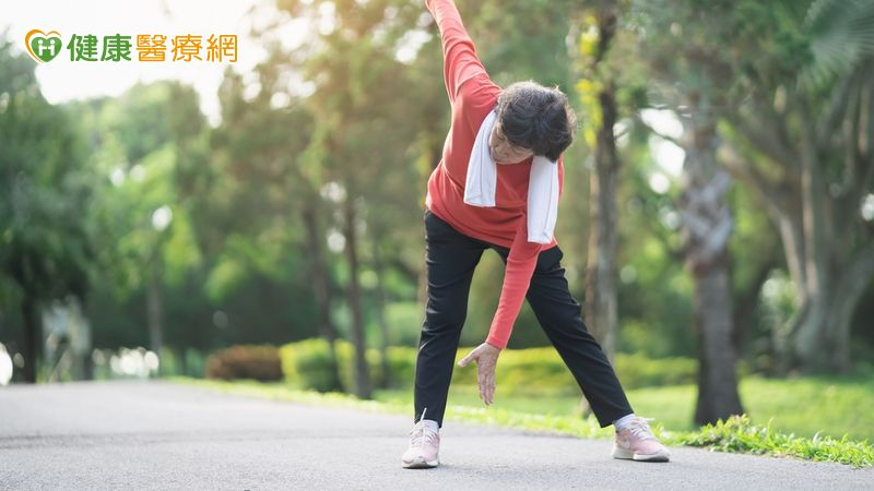 過年吃飽動起來! 「5動5健康」增強肌力、延緩失能