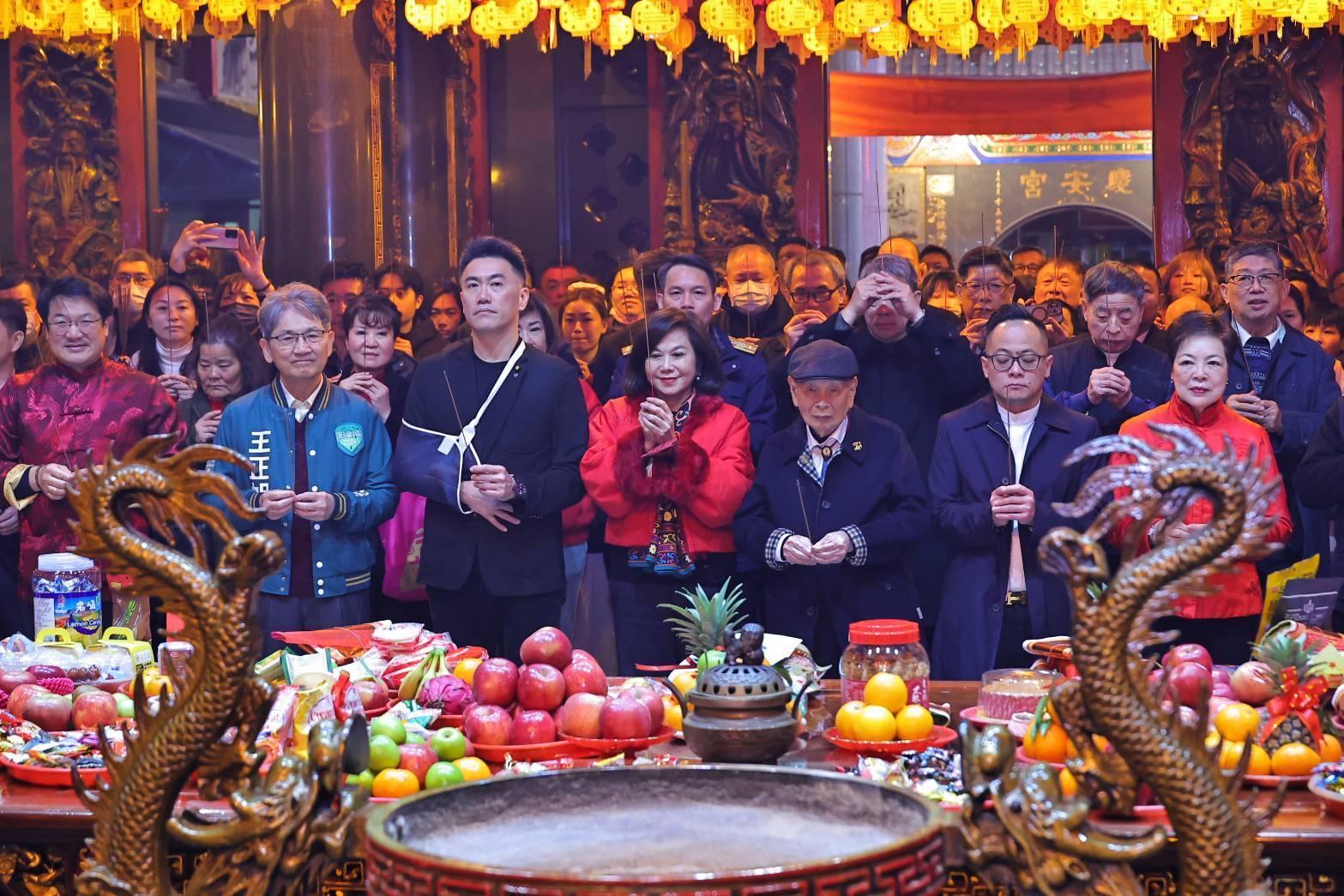 邱佩琳出席慶安宮賀正儀式　向基隆媽祈求市運昌隆