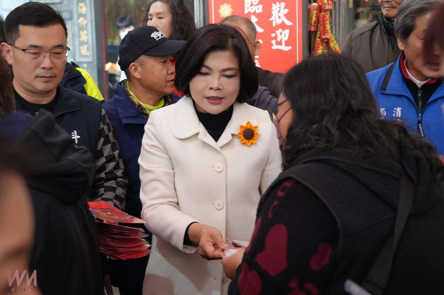 (有影片)/張麗善初一發放新春福袋 祈福天佑台灣社富民安 - https://www.watchmedia01.com