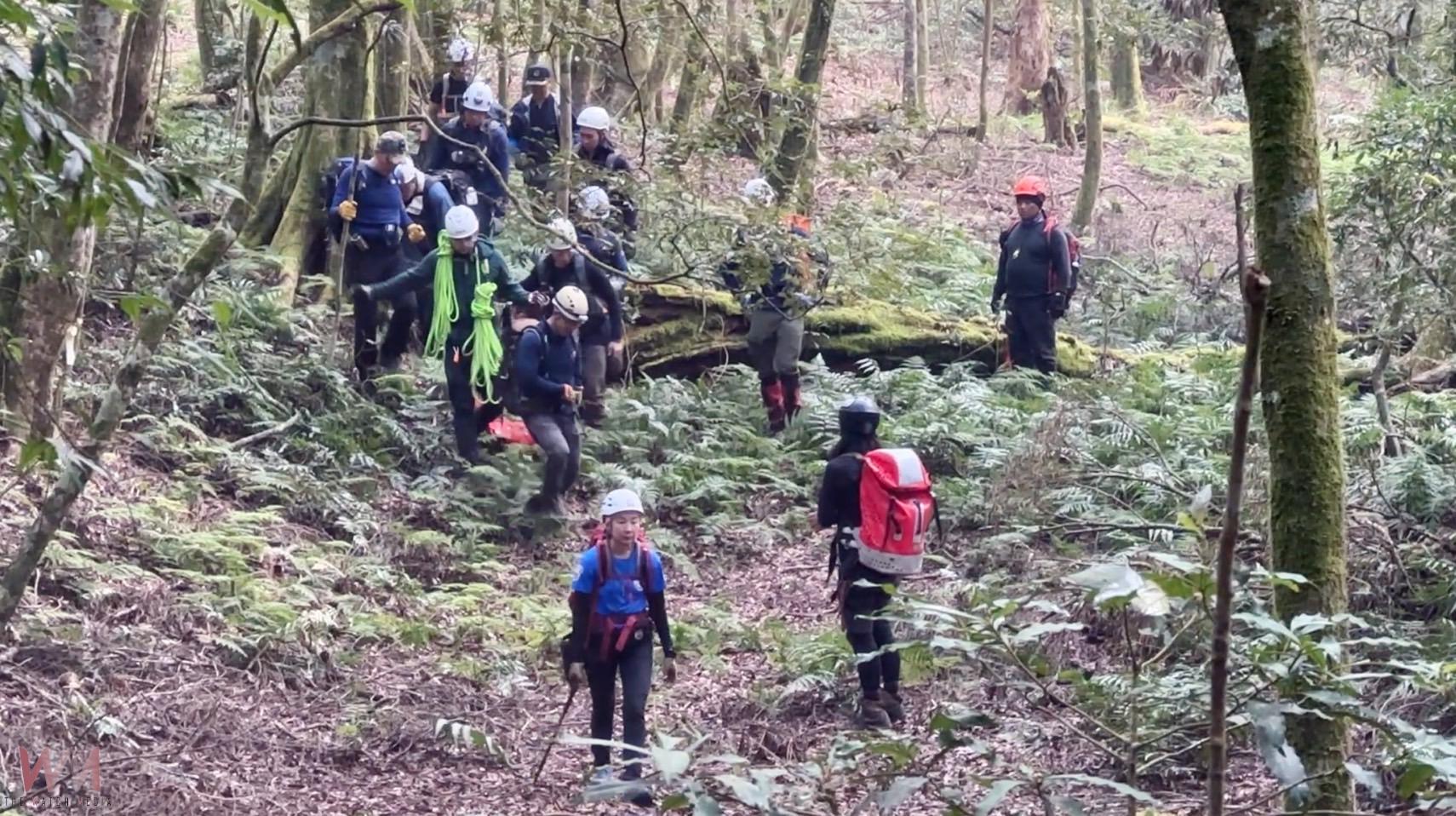 直擊/高雄市茂林多納林道濕冷路滑 山友失蹤案!高屏兩地警義消、民力團體聯手救援 - https://www.watchmedia01.com