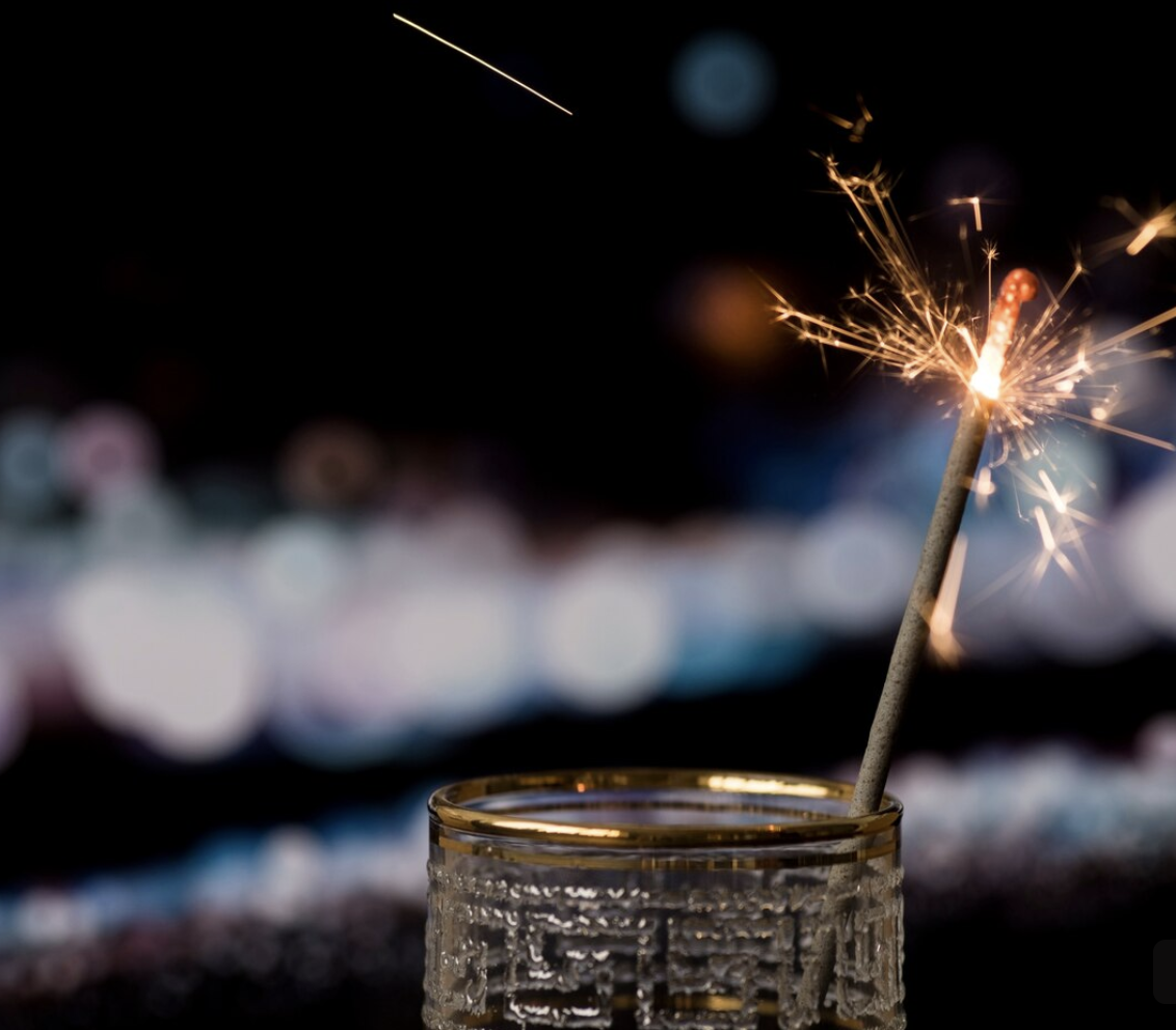 12歲女童鞭炮丟下水道!下秒被炸飛重摔