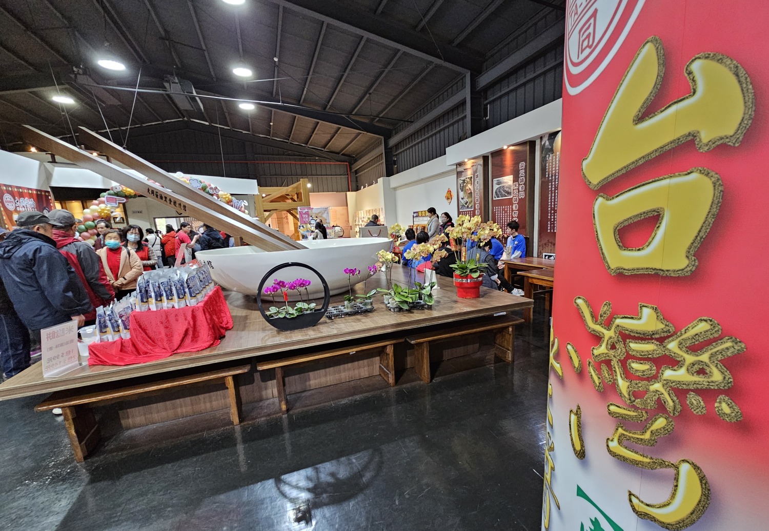 《第一屆全國廚藝慈善大賽》結合在地食材及指定使用「台灣老醬油」。(圖/記者葉子綱攝)