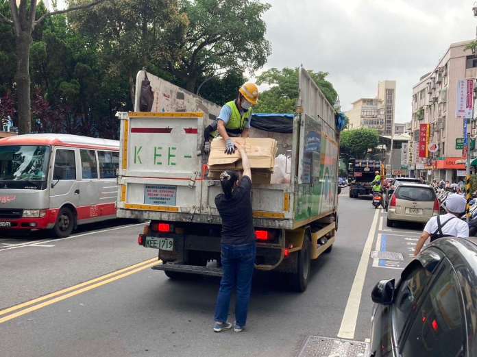 桃園垃圾車「這天」恢復收運 亂丟最高罰6000元 62 S 36118800 0